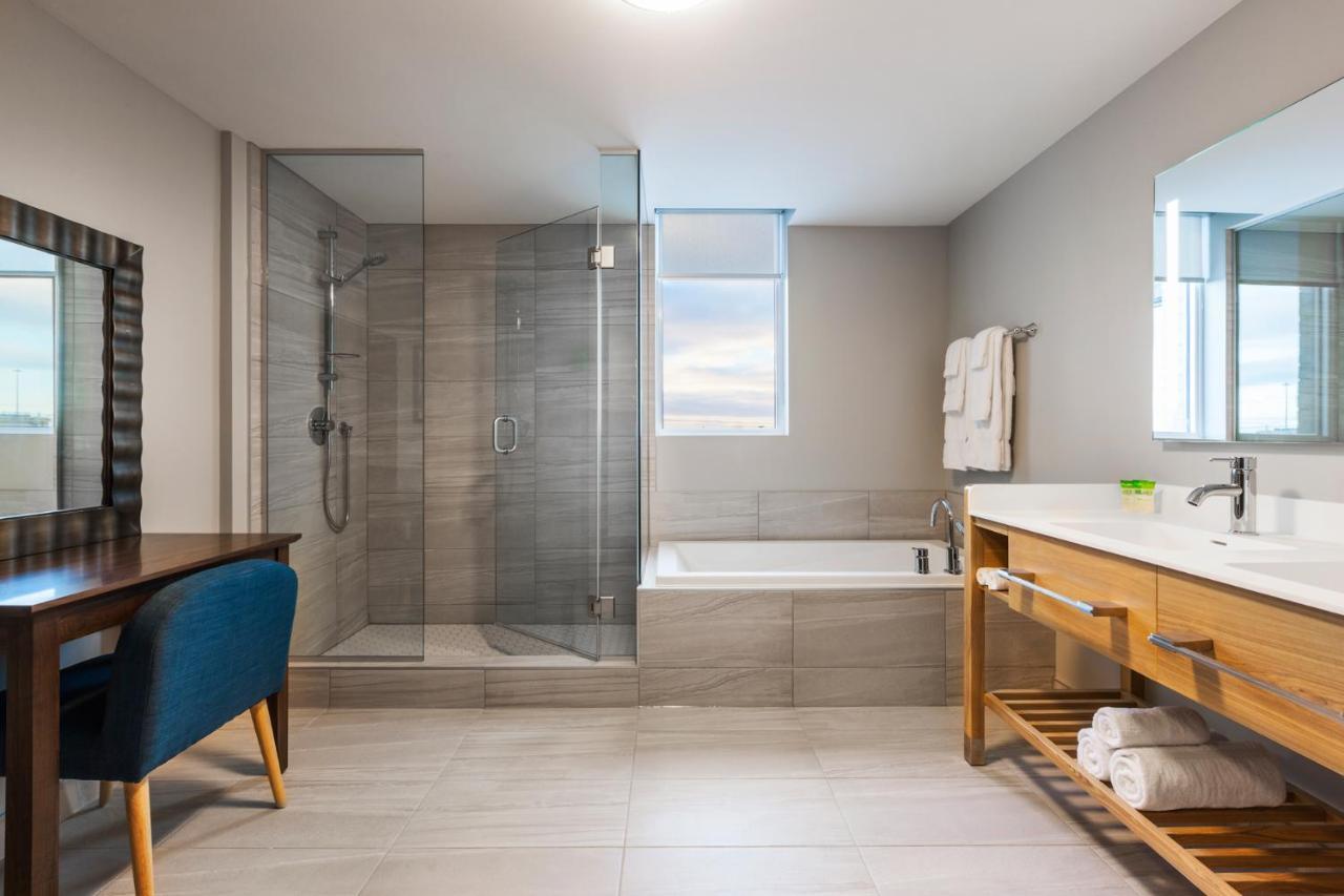 Imperia Hotel Et Suites Boucherville Εξωτερικό φωτογραφία